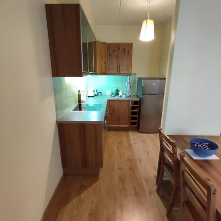 Cozy Studio In Kuldigas Street 아파트
