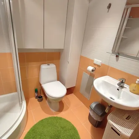Cozy Studio In Kuldigas Street * 리가